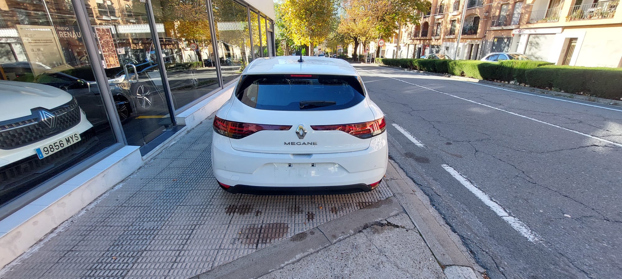 Renault Megane 1.5 DCI 115CV miniatura 3